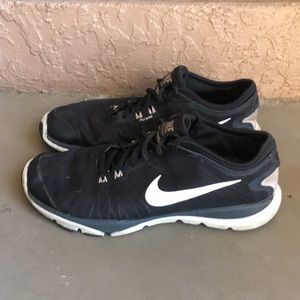 nike flywire flex supreme tr4